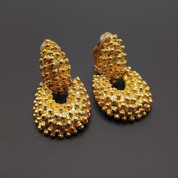 Vintage Brutalist Style Dangle Clip Earrings, Gold Tone, 1 3/4 Inches - Picture 6 of 8